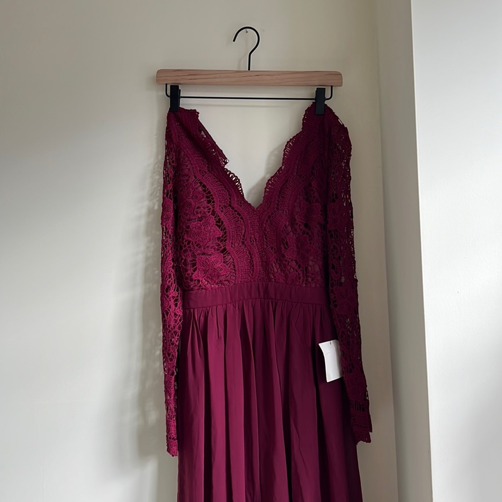 Maroon Long-sleeve gown